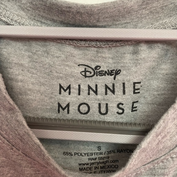 gray minnie mouse tee shirt; disney size small; in great condition - Picture 3 of 3